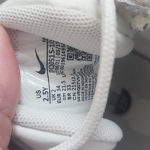 Nike uptempos unisex - Picture 5 of 8